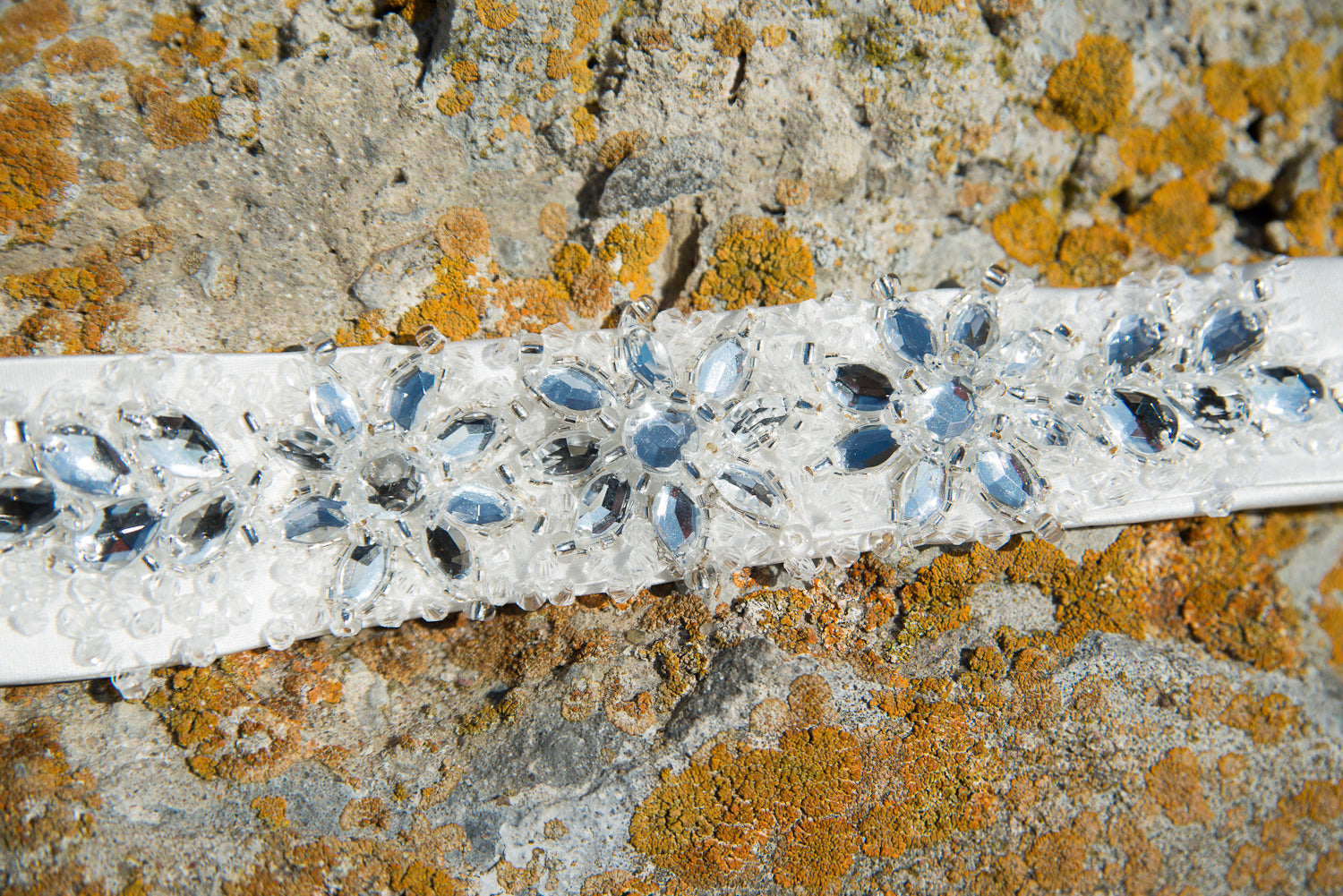 Tie belt for wedding dress