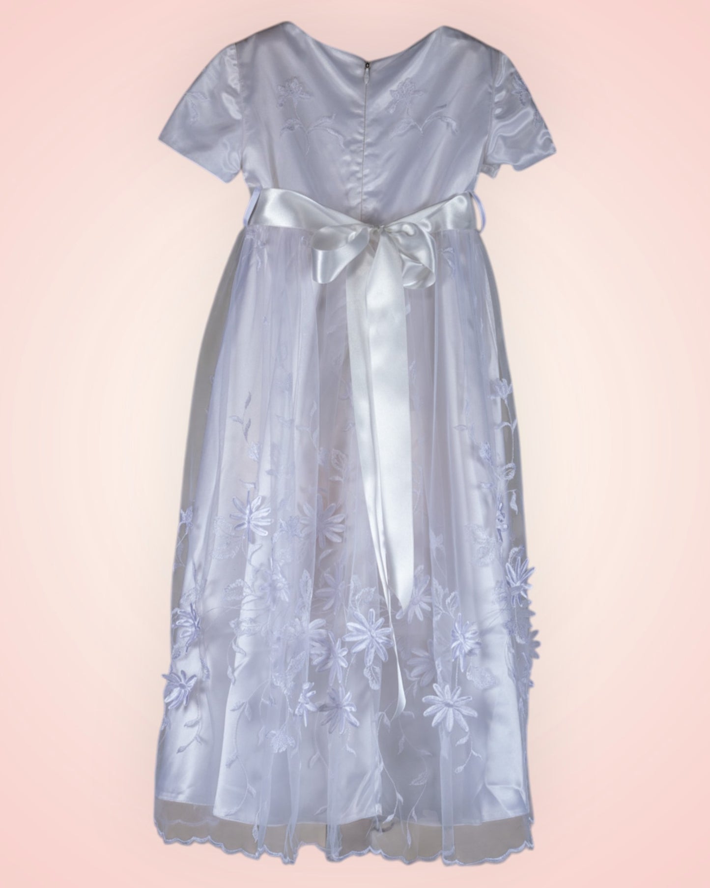 White lace girls' dress