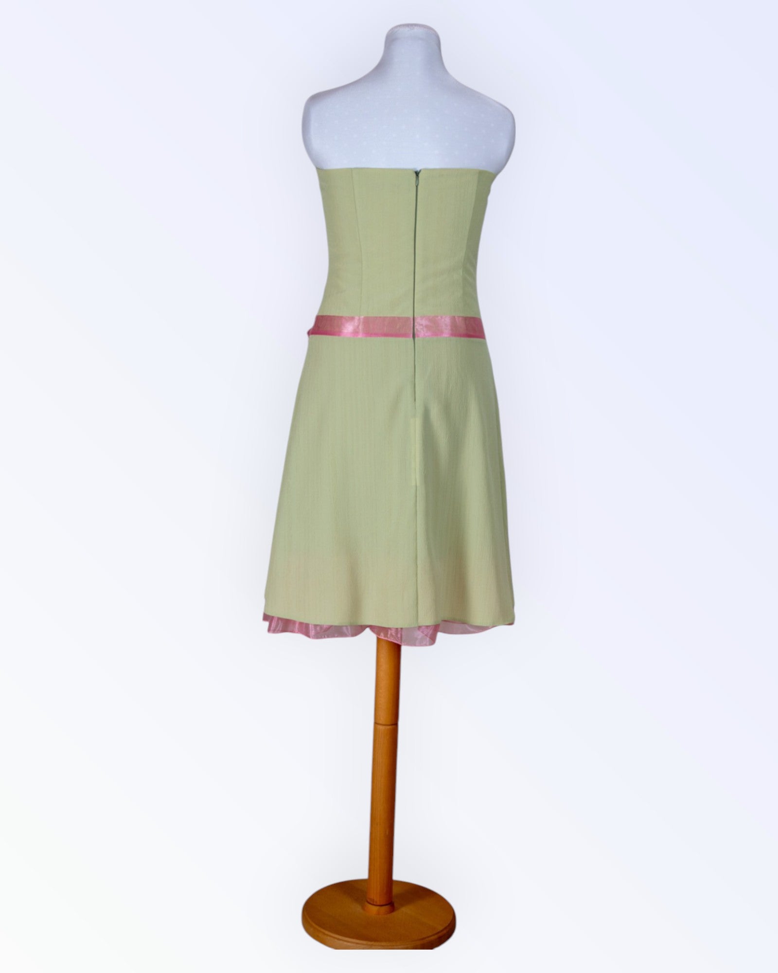 Light green cocktail dress with pink accents