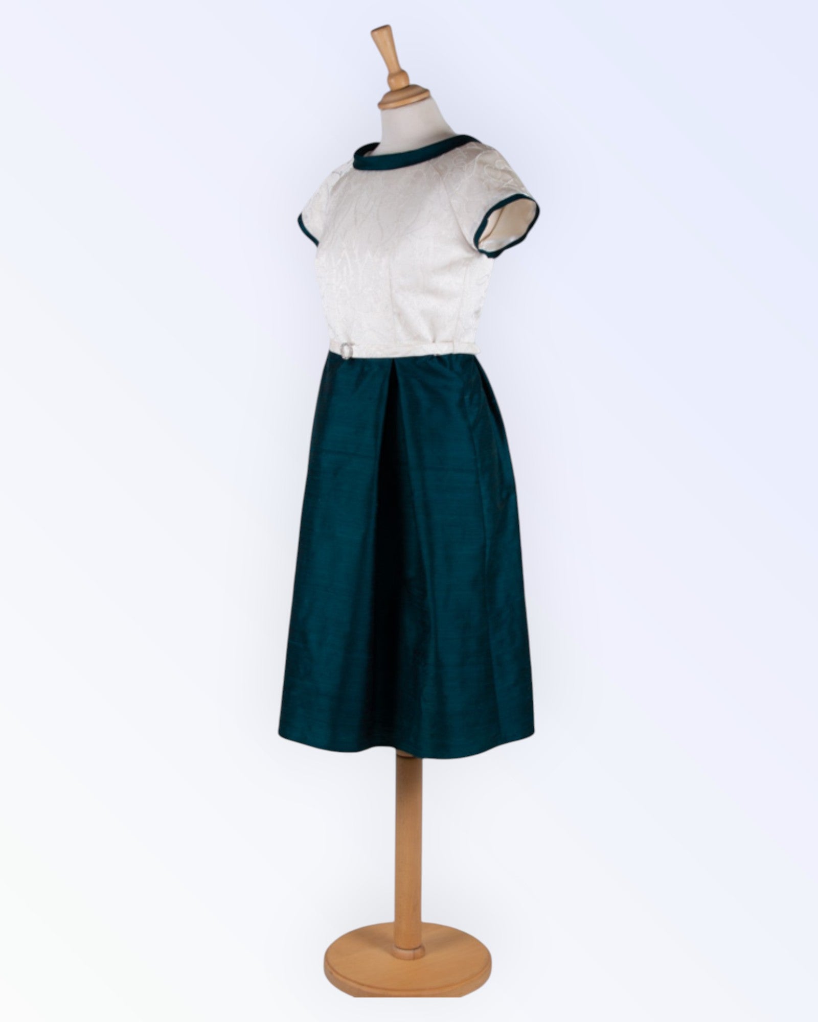 Vintage-stiilis peokleit