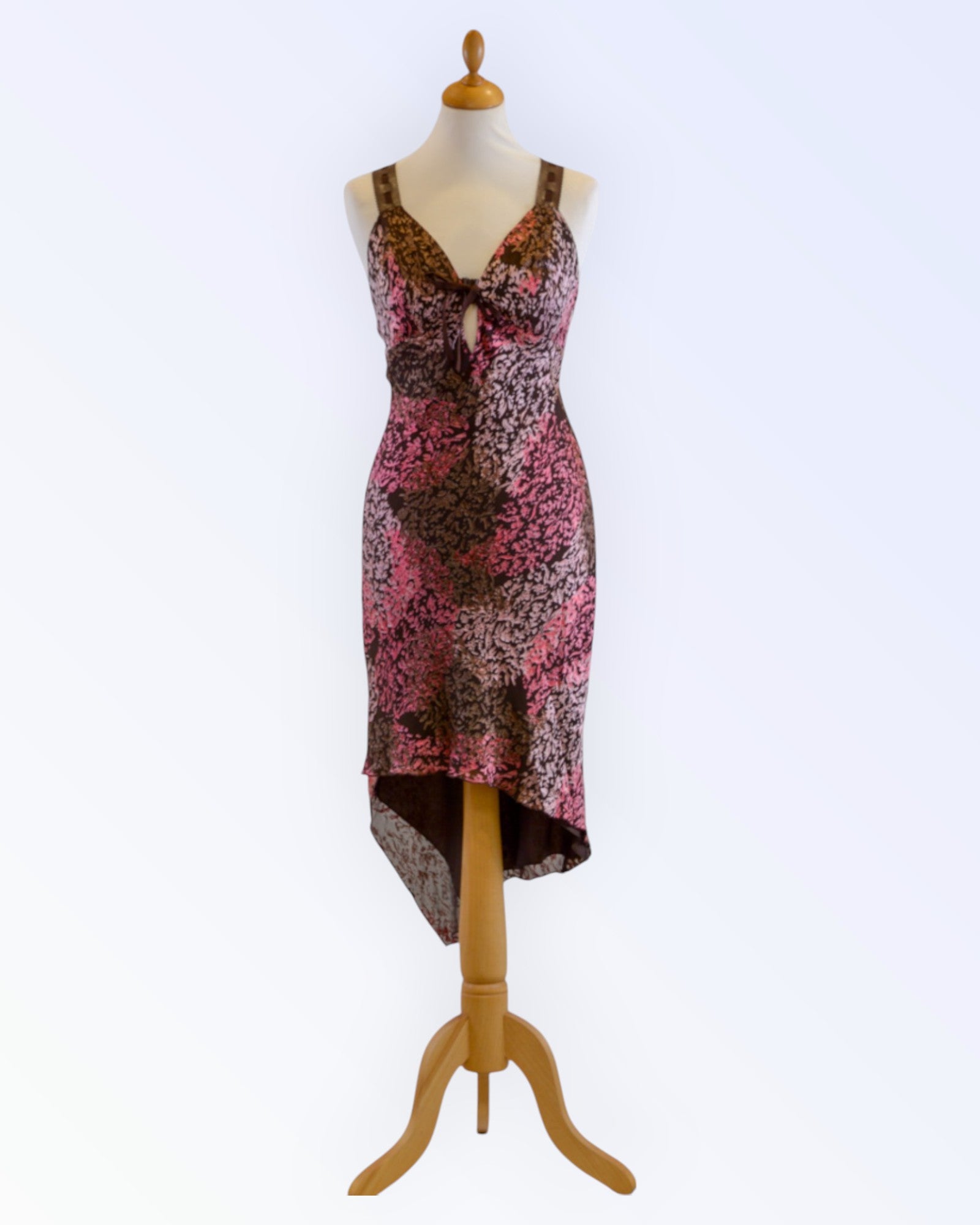 Guess by Marciano värikäs mekko