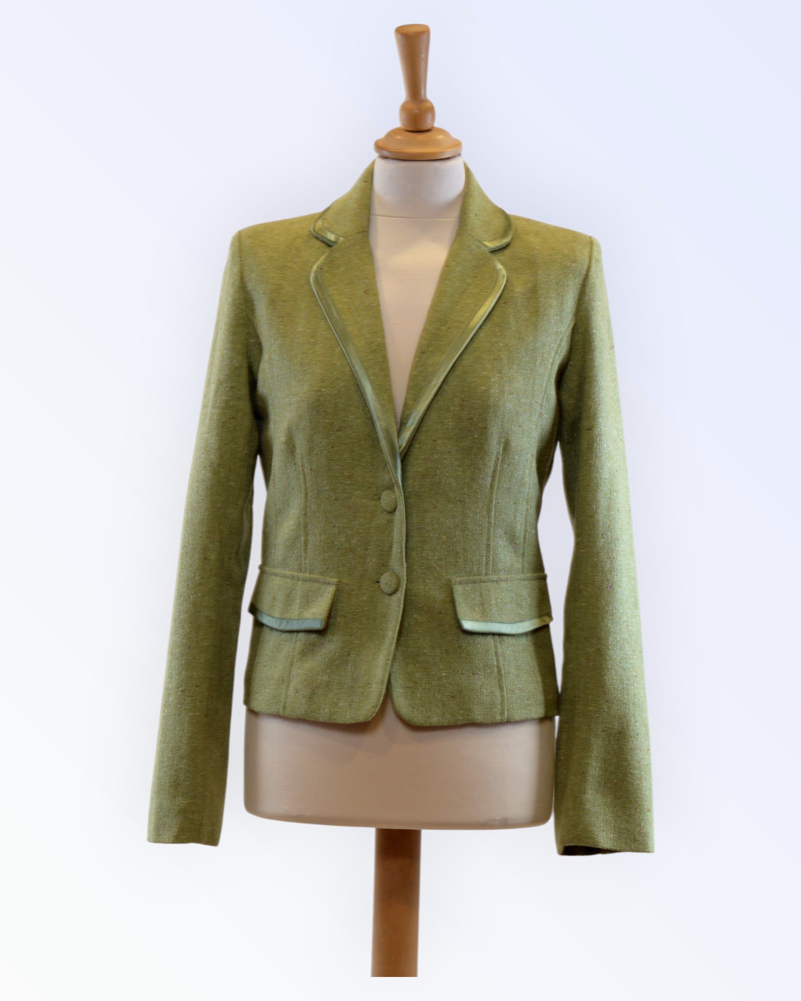 YNG vaaleanvihreä bleiseri