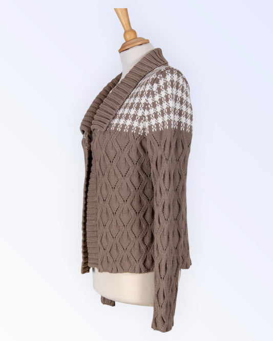 Liz&Co beige cardigan