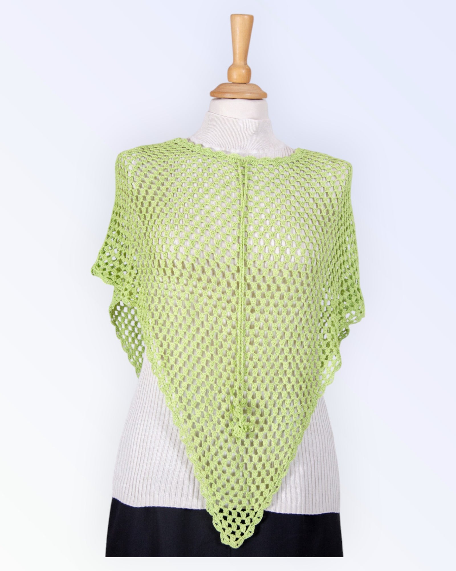 Vaaleanvihreä poncho