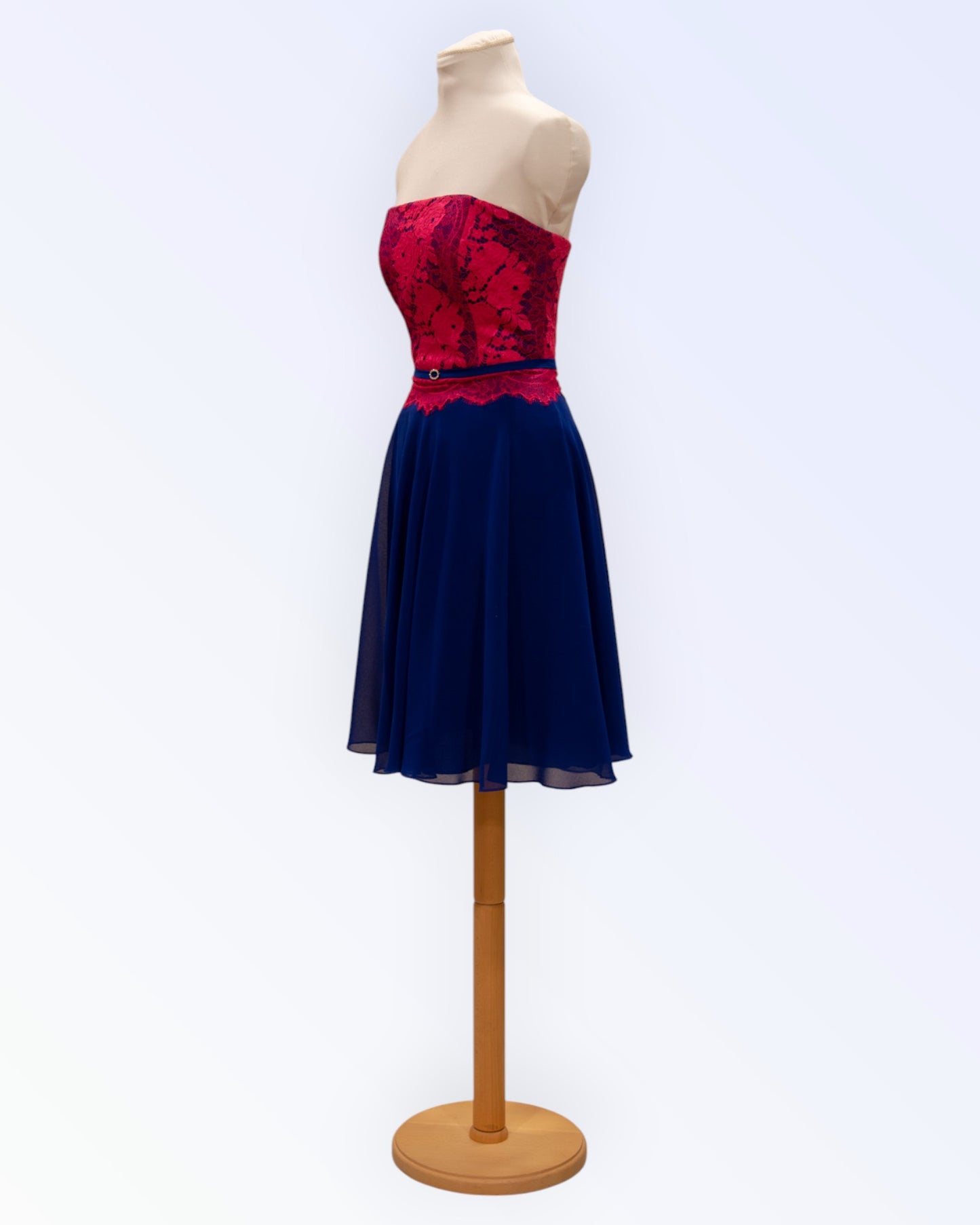 Blue chiffon party dress