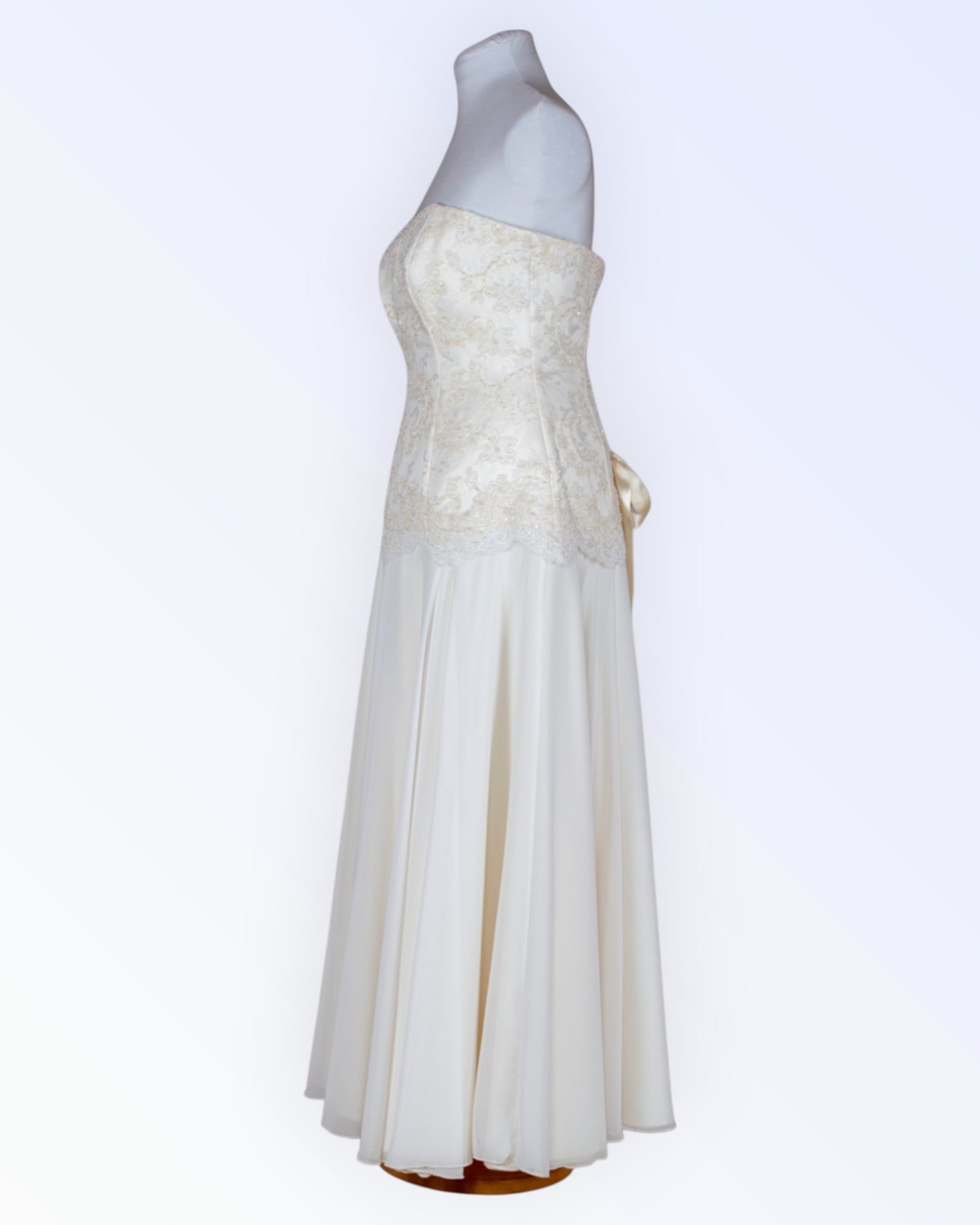 Off-white wedding dress