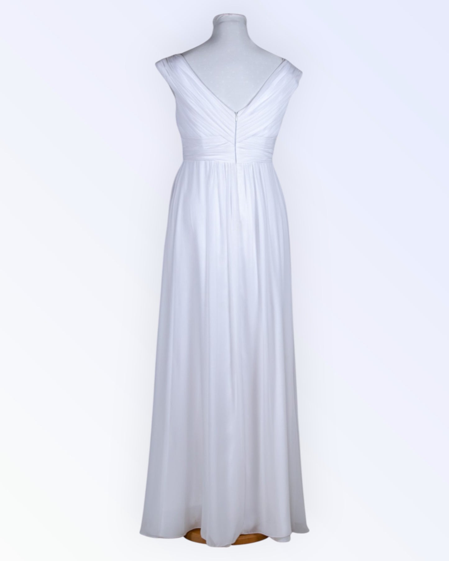 White chiffon empire-cut wedding dress