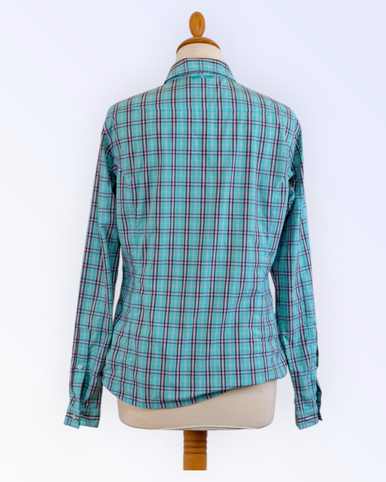 Peak Performance checked blouse