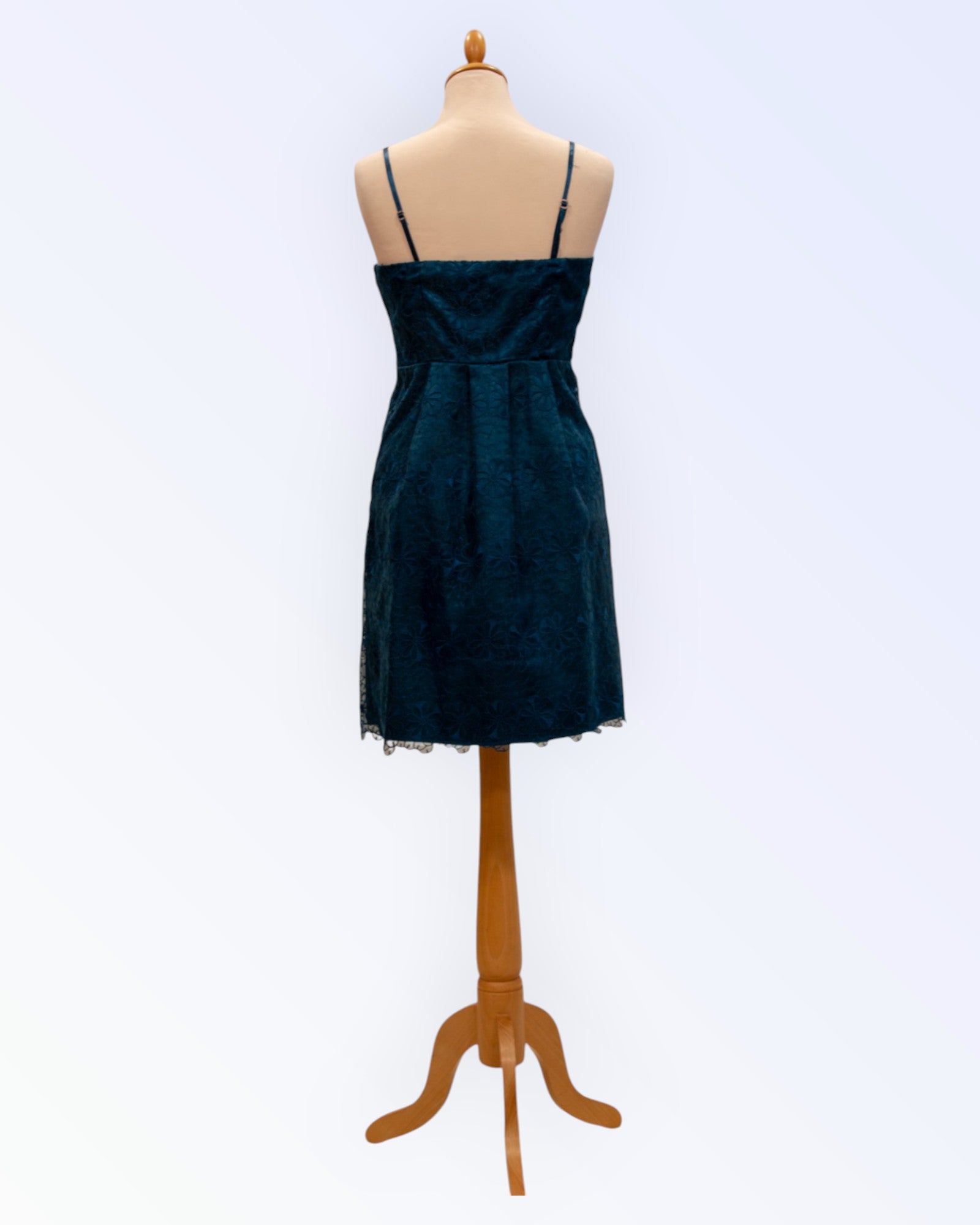 Vila embroidered organza cocktail dress