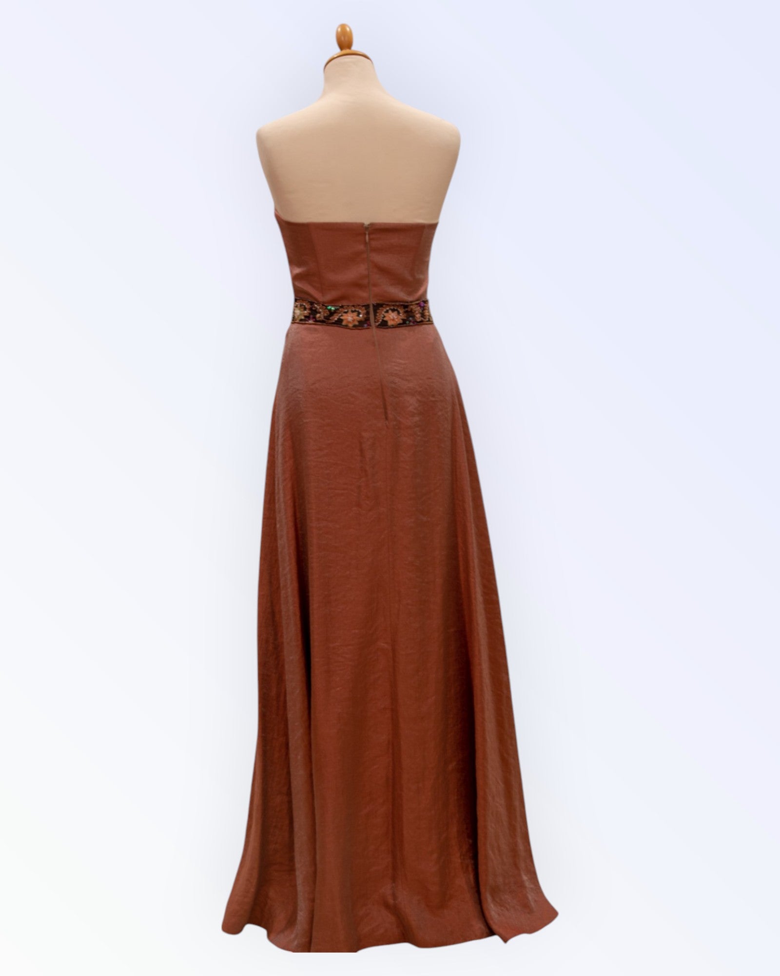 Long formal dress with lace belt