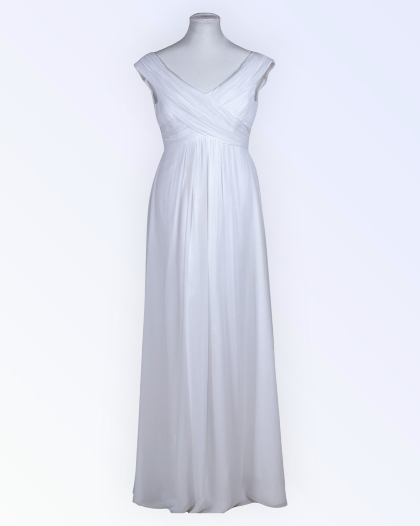 White chiffon empire-cut wedding dress