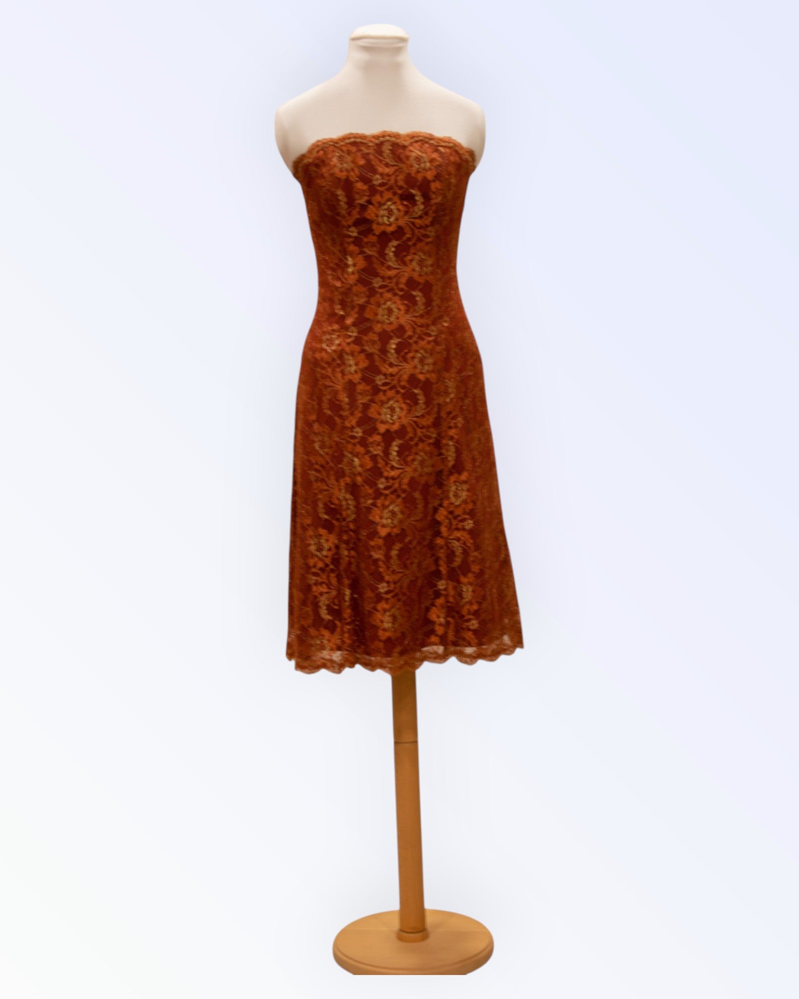 Lace cocktail dress
