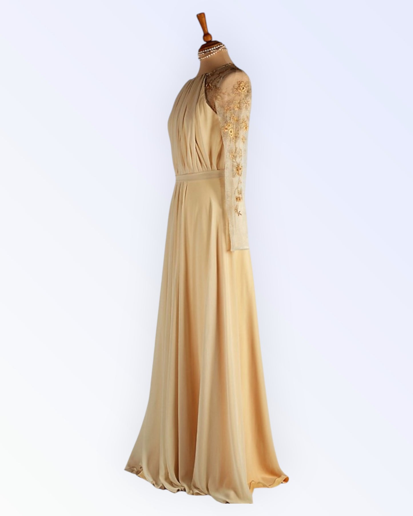 Beige muodollinen iltapuku