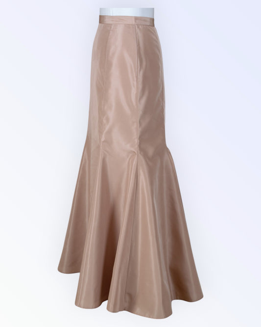 Long festive light beige taffeta skirt