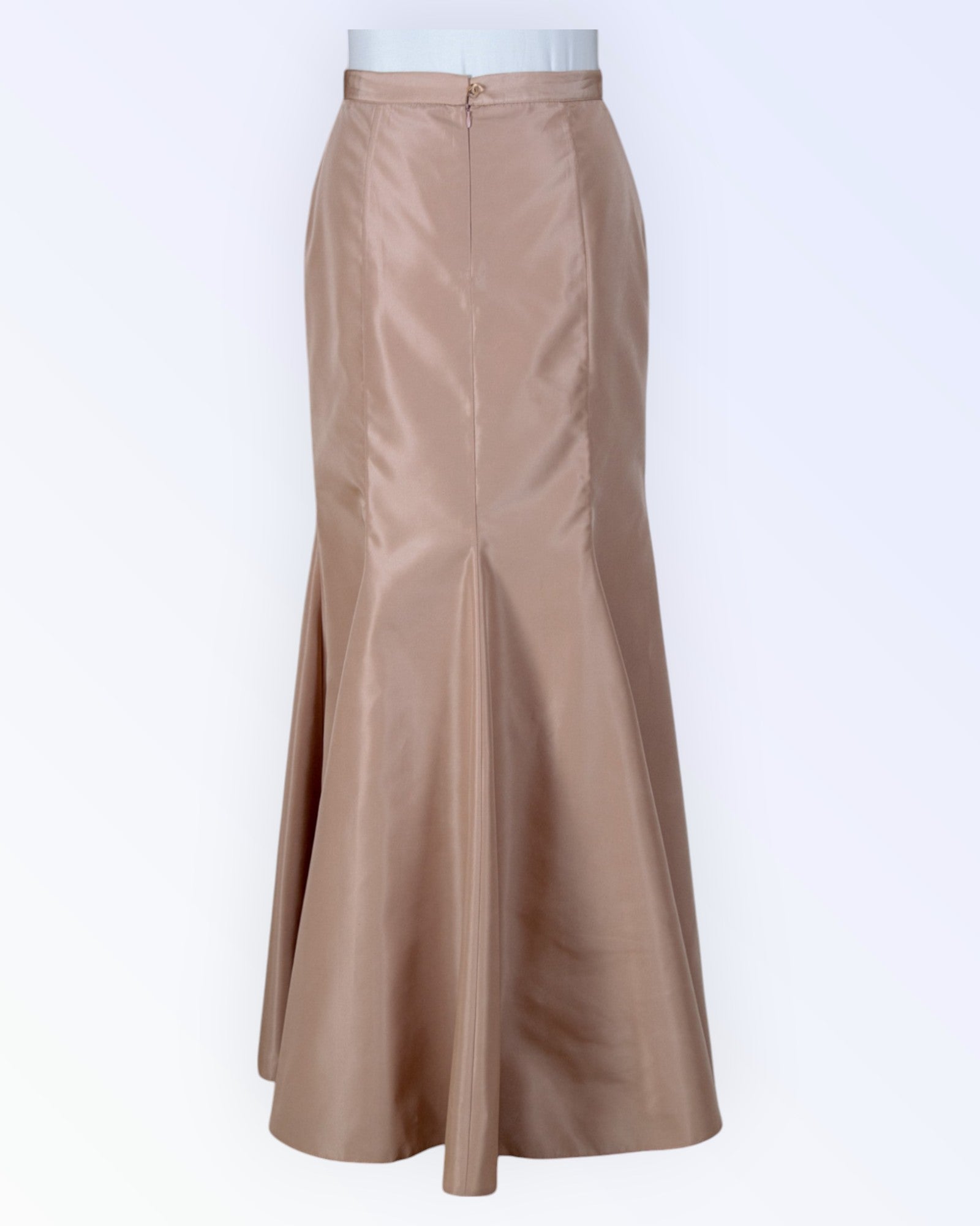 Long festive light beige taffeta skirt