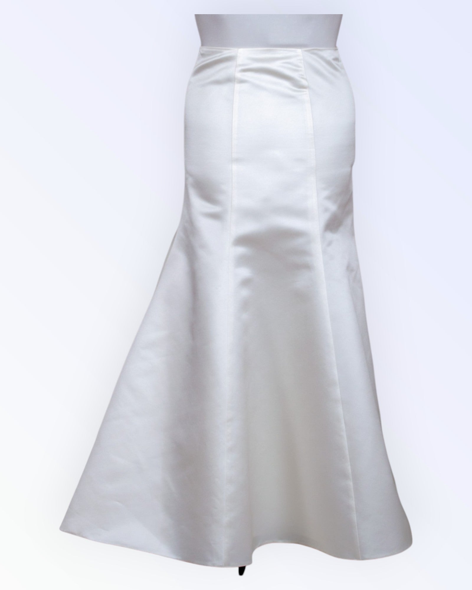 Off-white long skirt for the bride