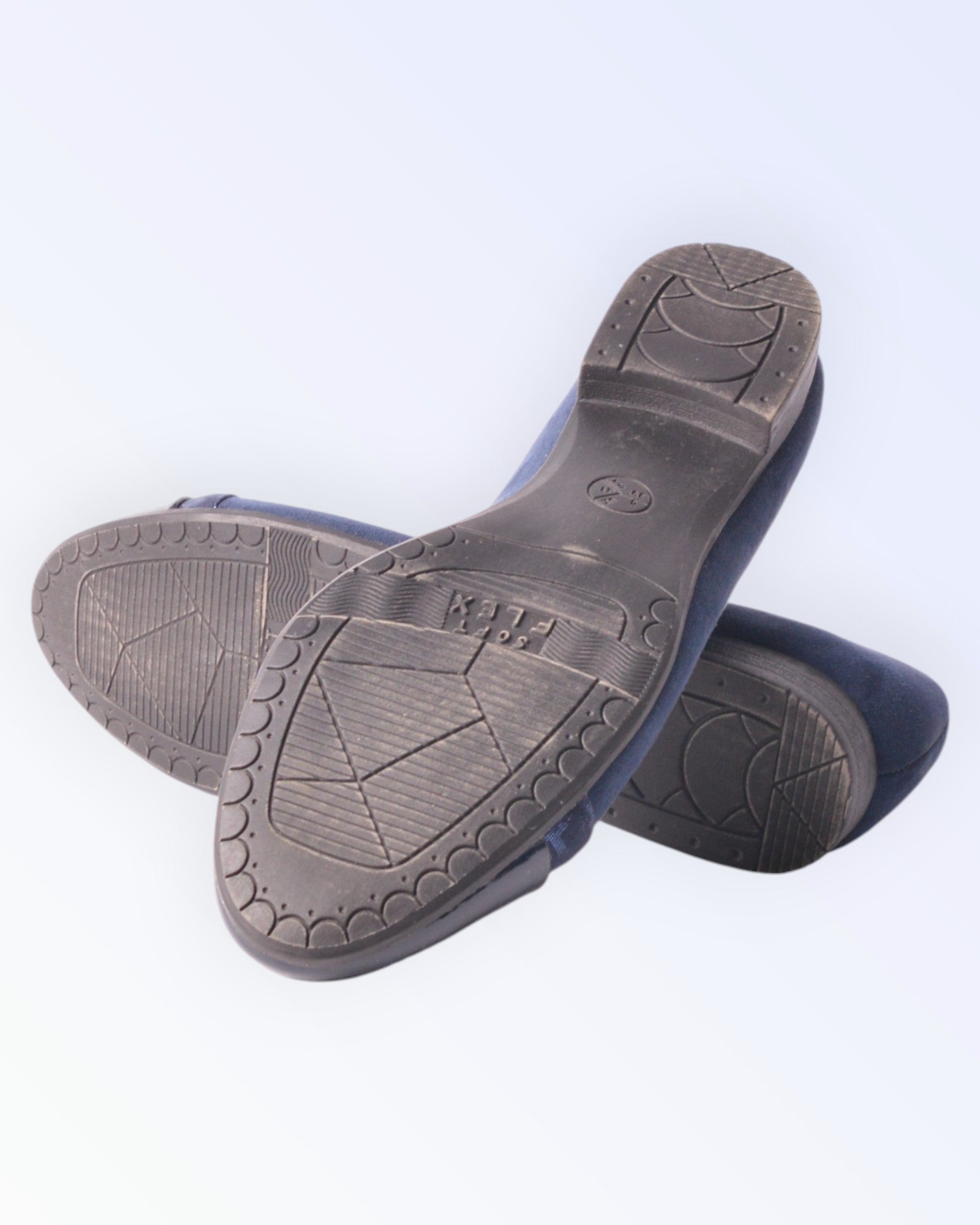 Jana tummansiniset kengät