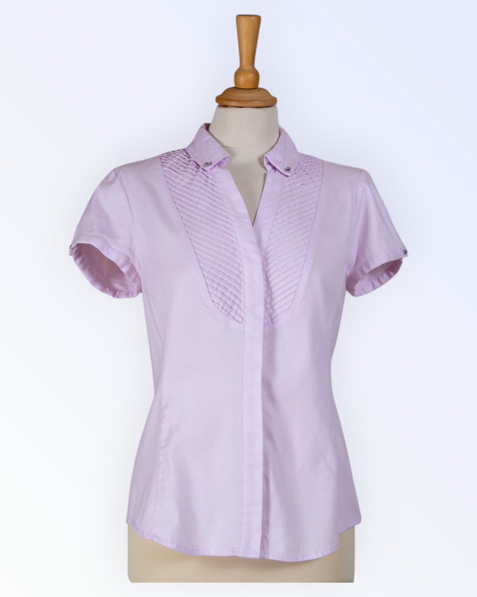 Vaaleanpunainen puuvillapusero