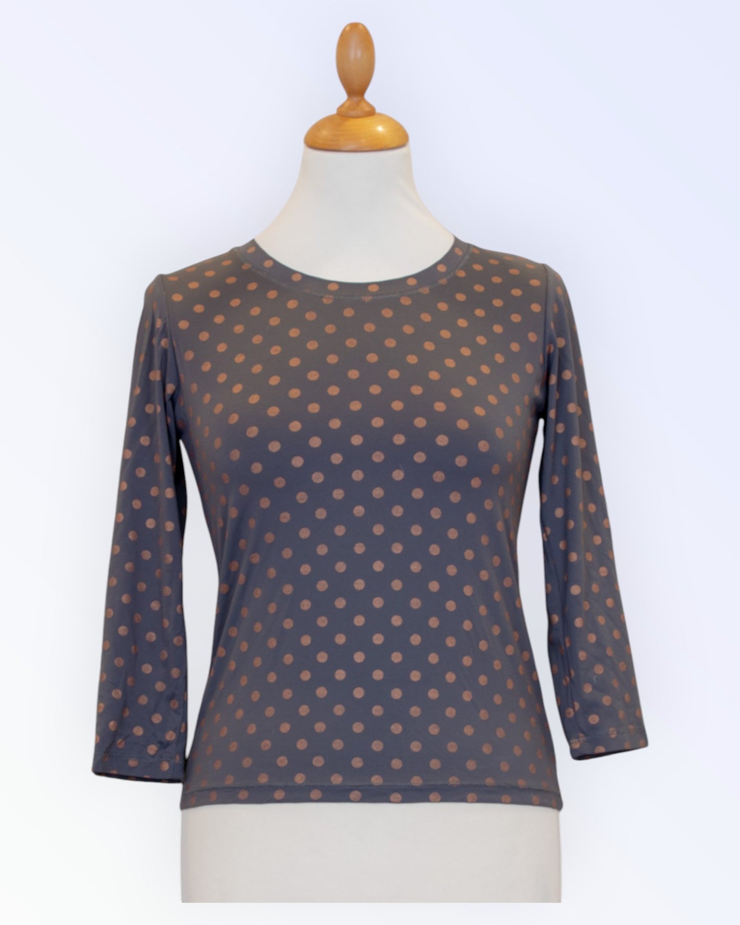 Dotted knit top