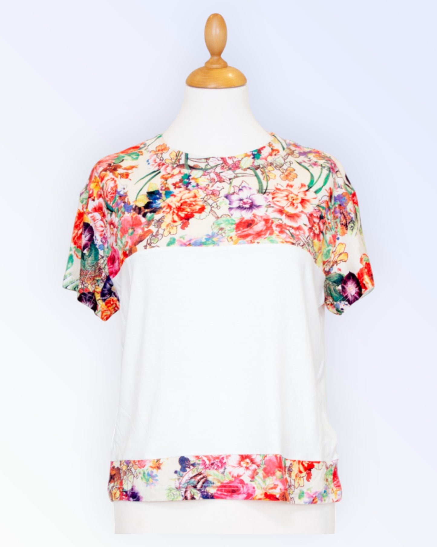Colorful knit top