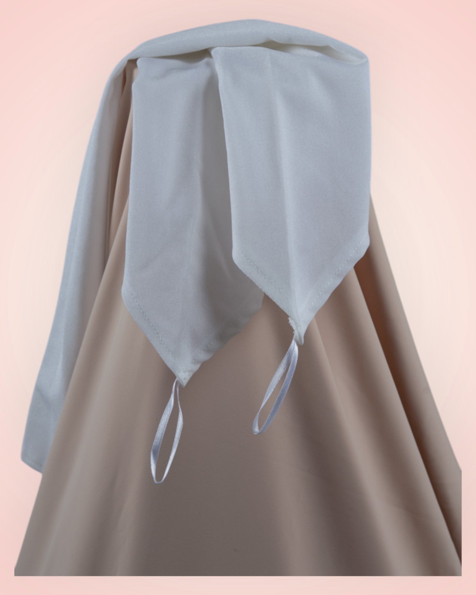 Fingerless gloves for the bride