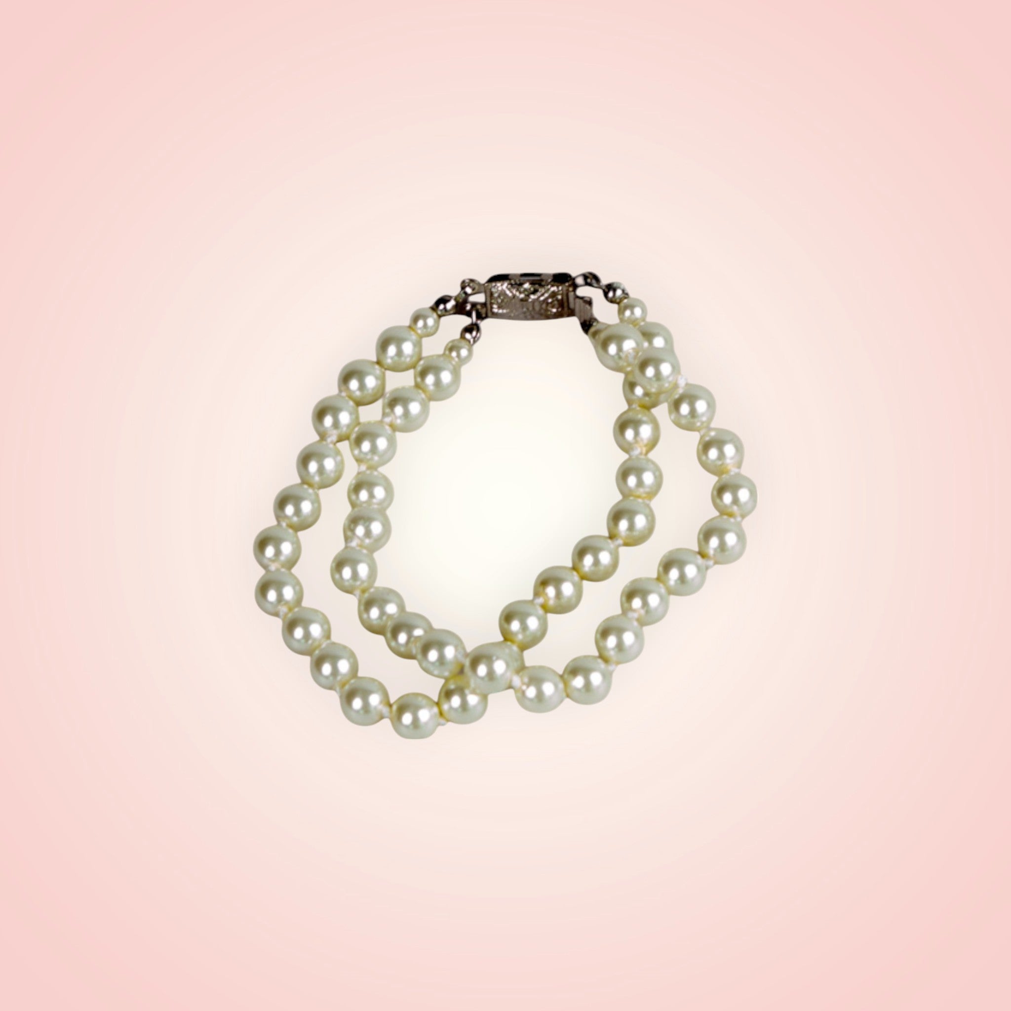Glass bead bracelet