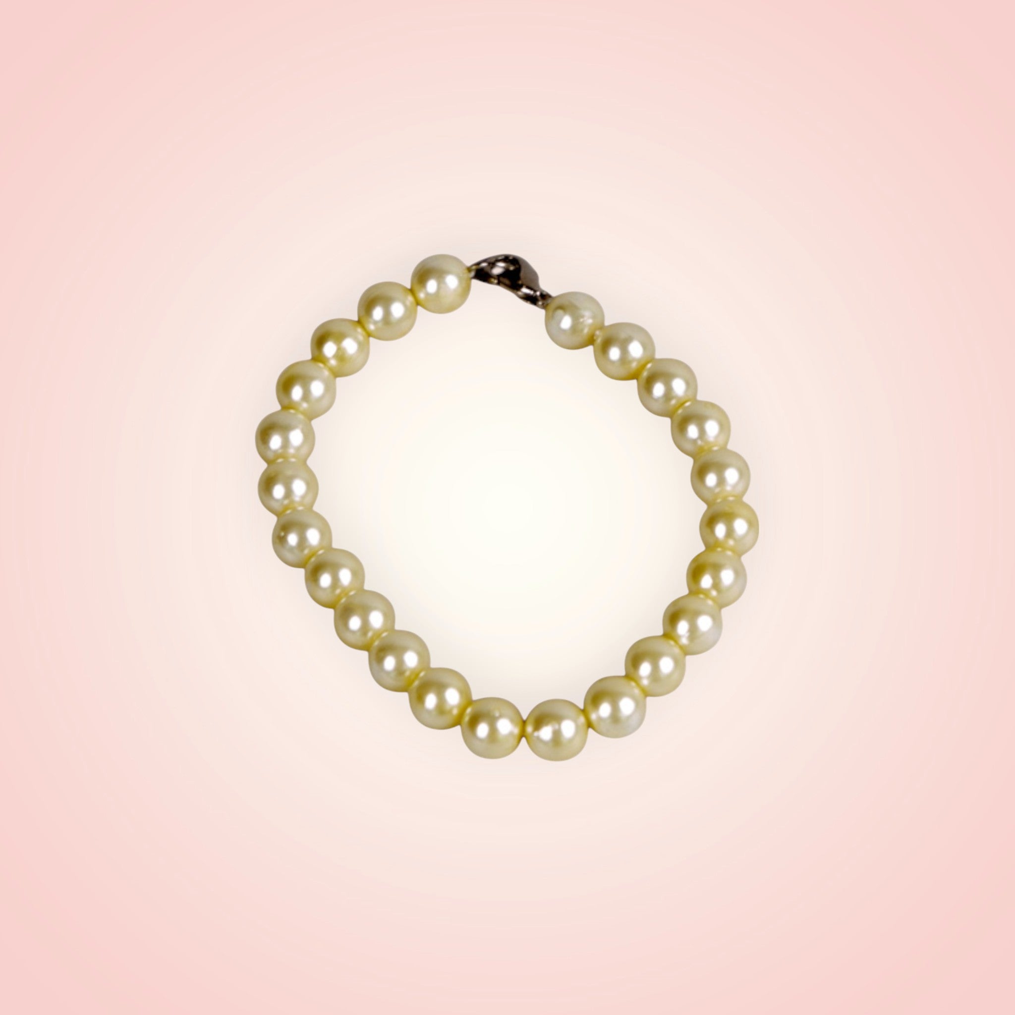 Pearl bracelet