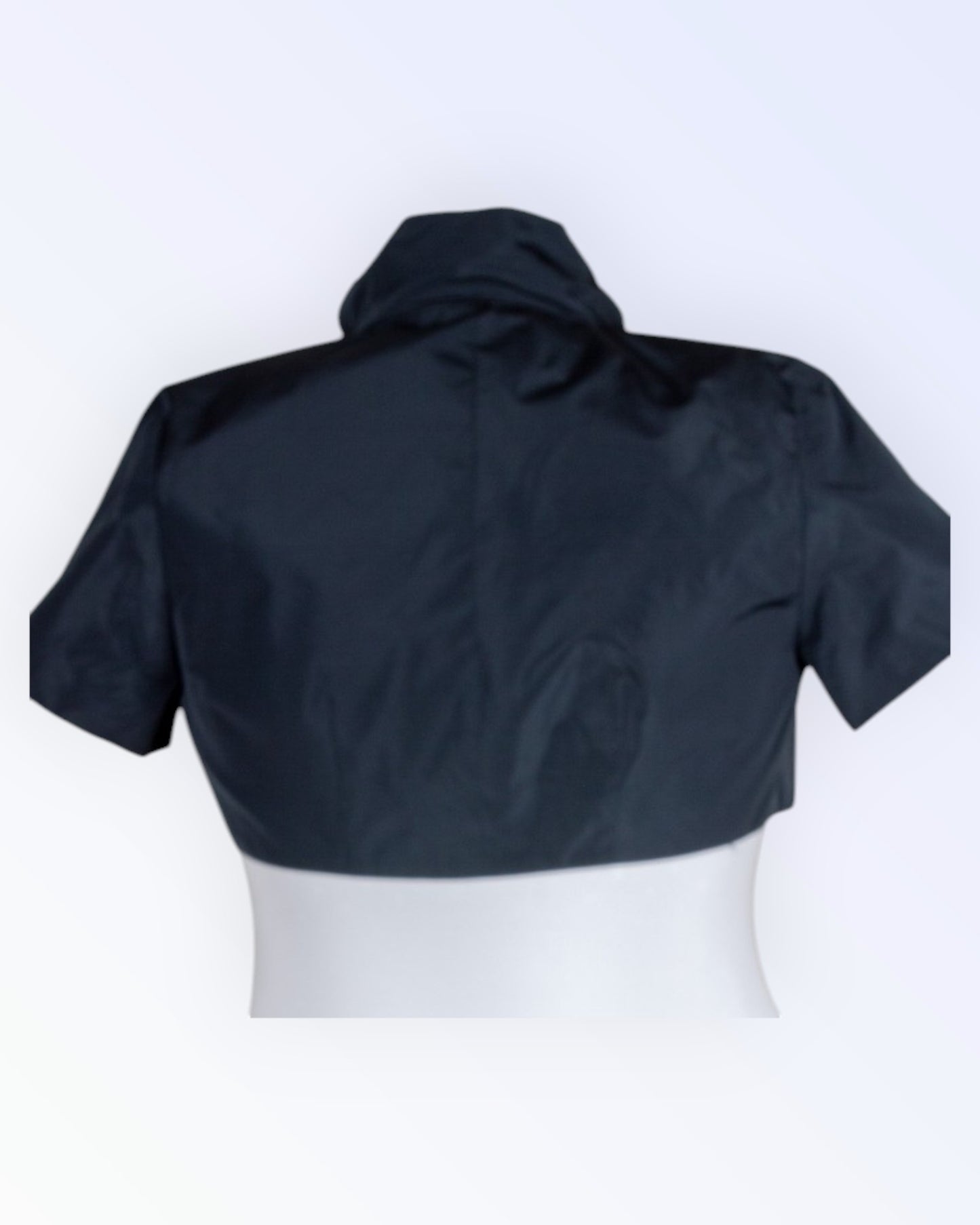 Elinette musta bolero