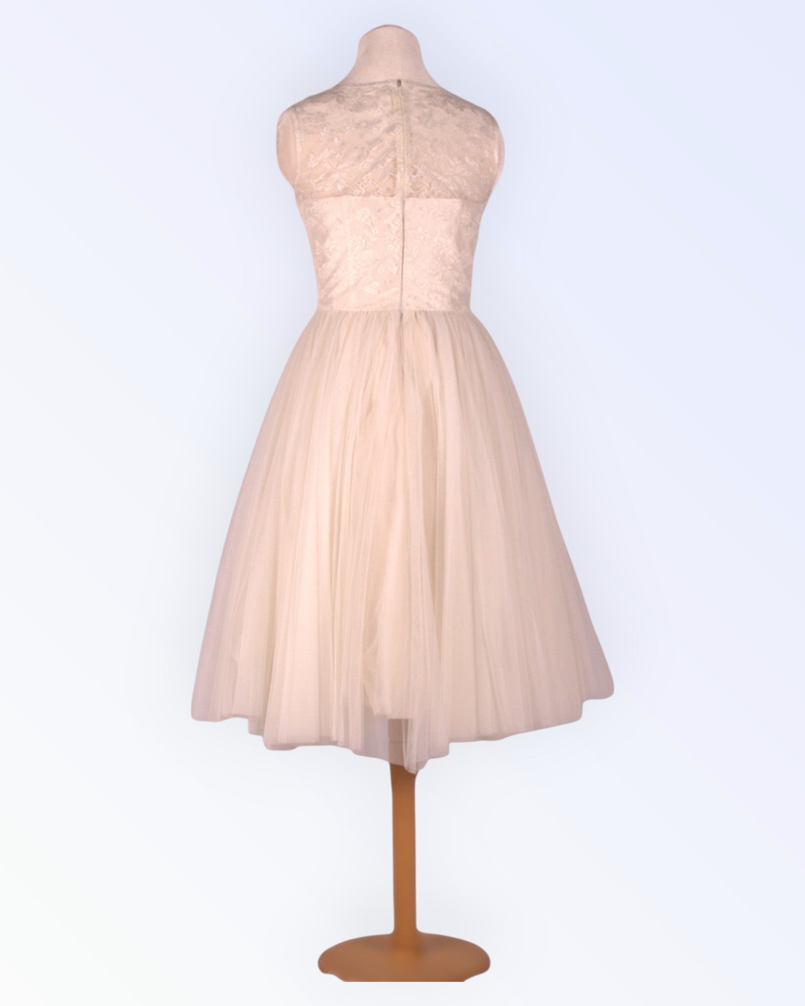 Off-white dress with fluffy tulle skirt