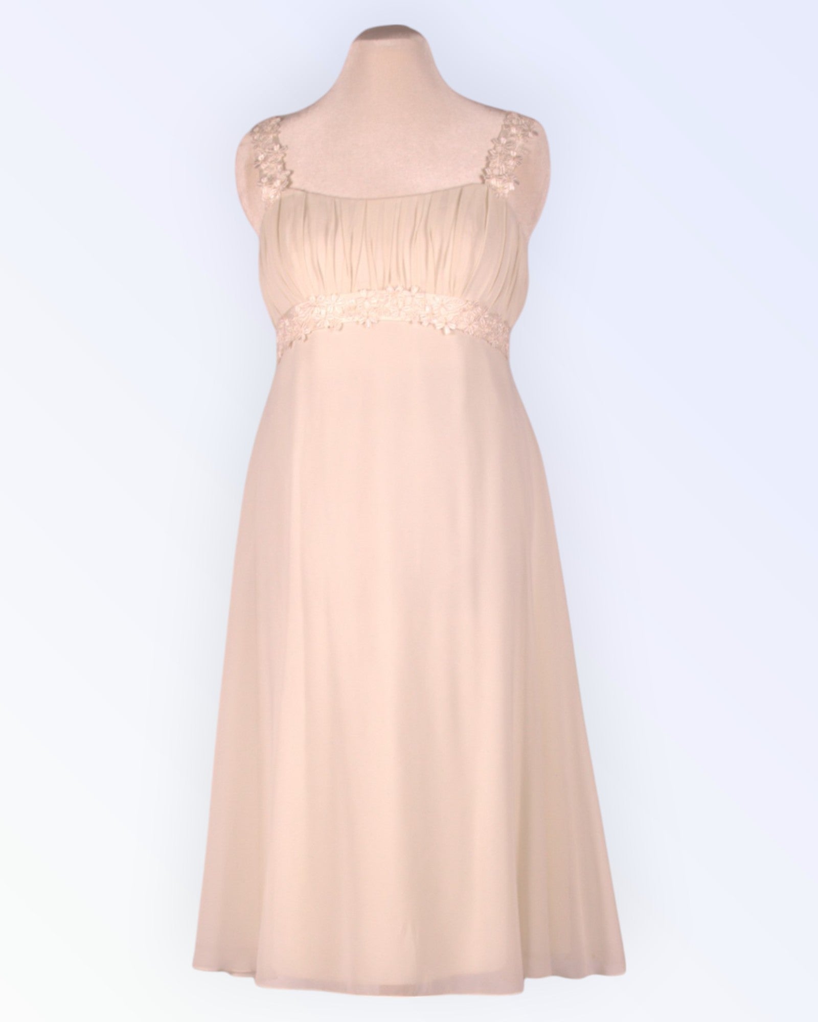 Empire-cut chiffon dress