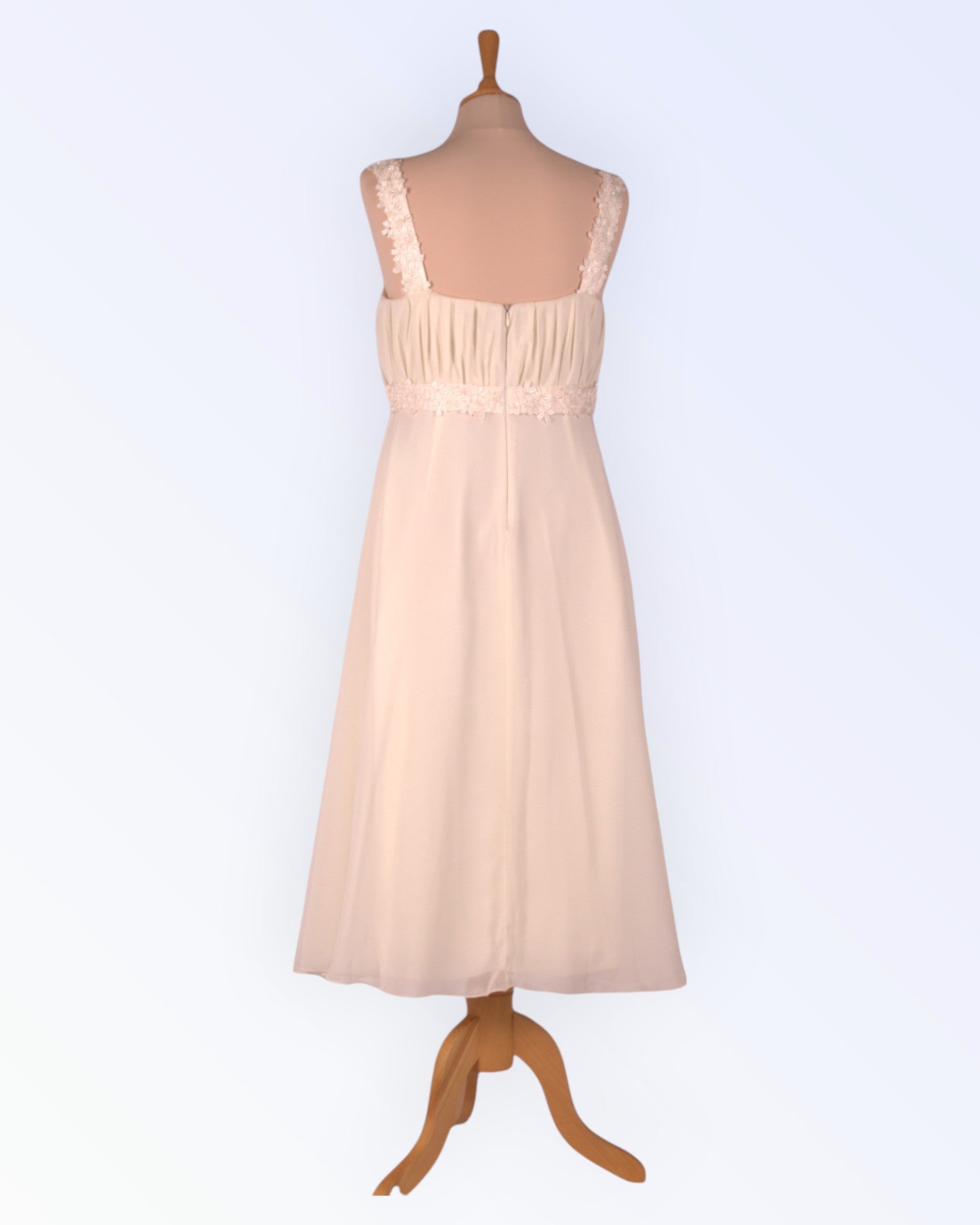 Empire-cut chiffon dress