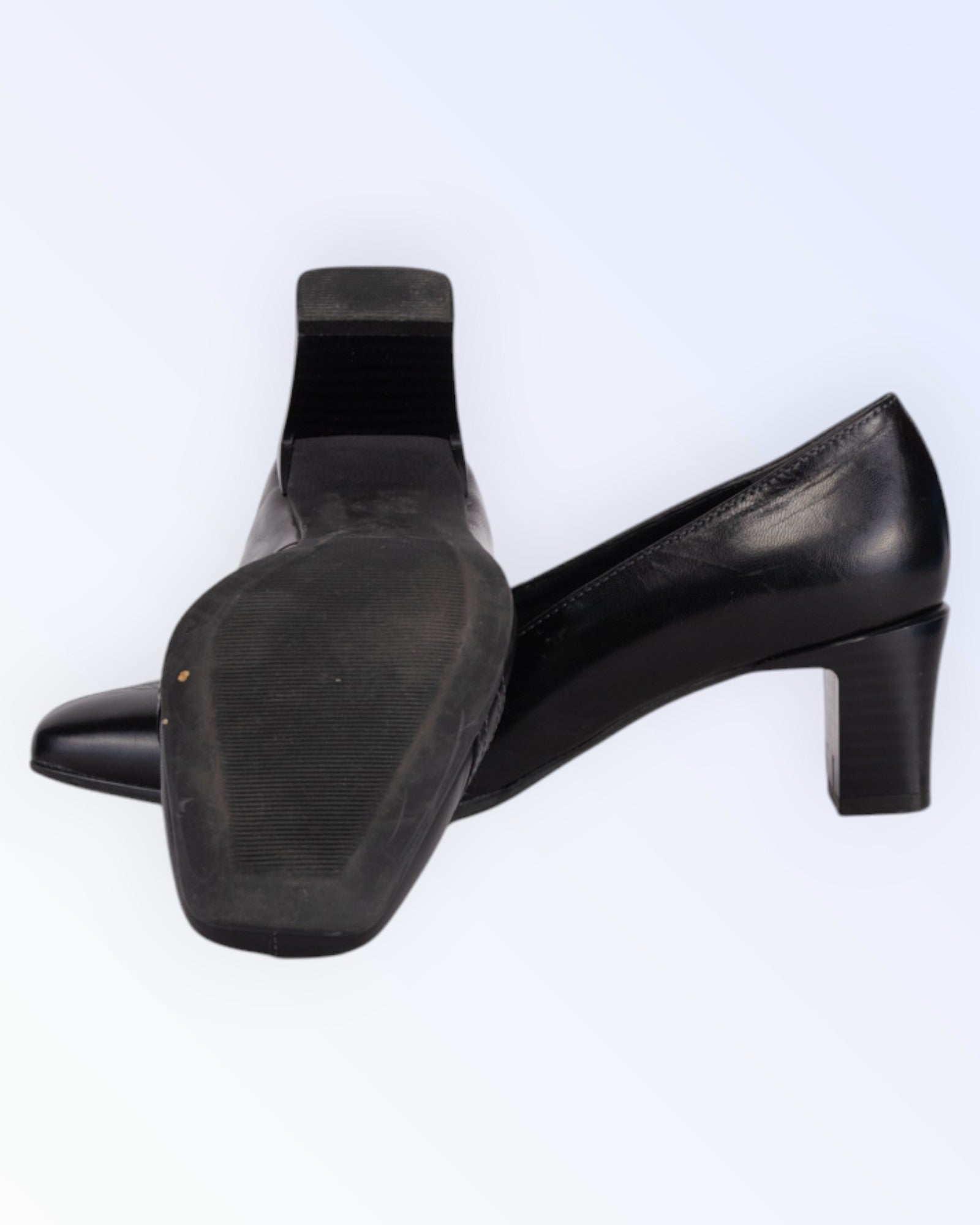 Jenny by Ara mustat kengät