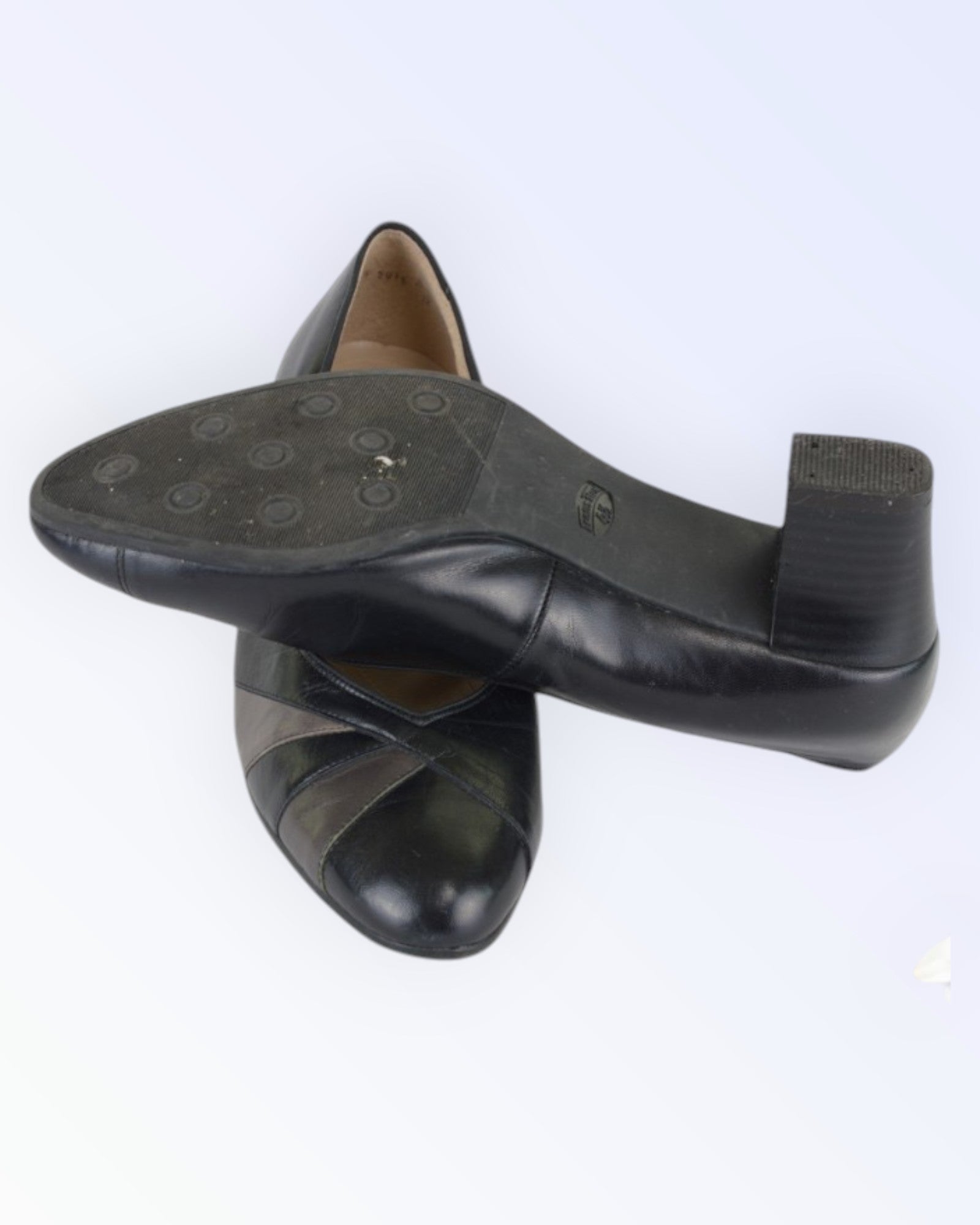 Jenny by Ara mustat kengät