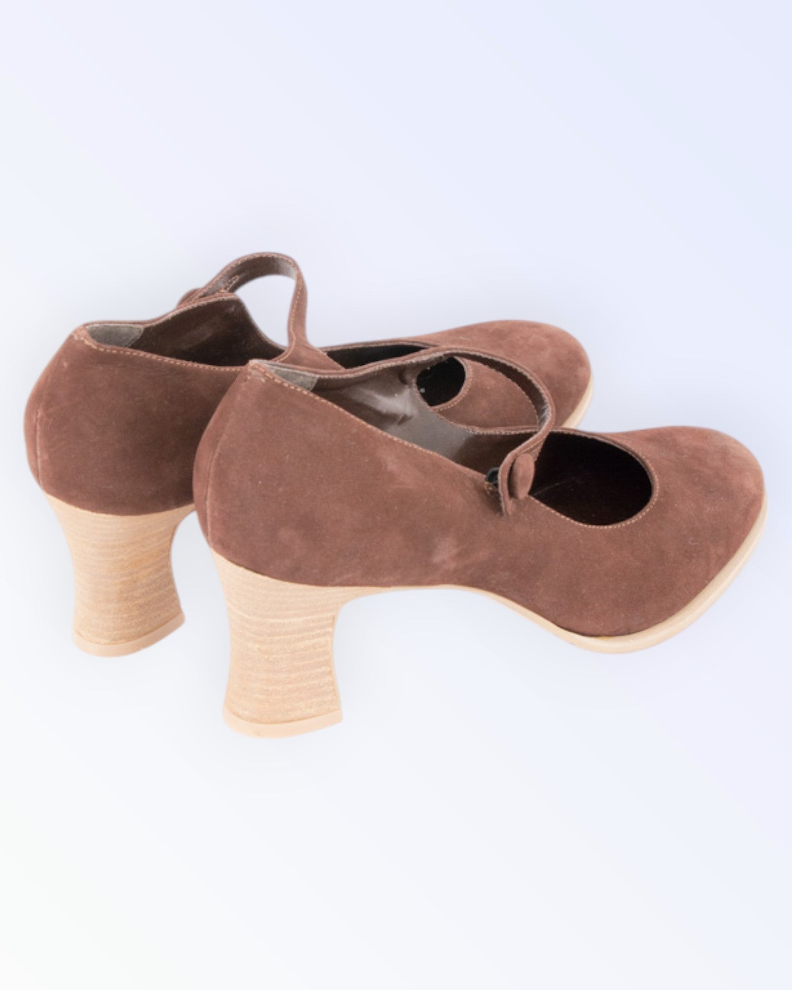 Jenningsin ruskeat kengät