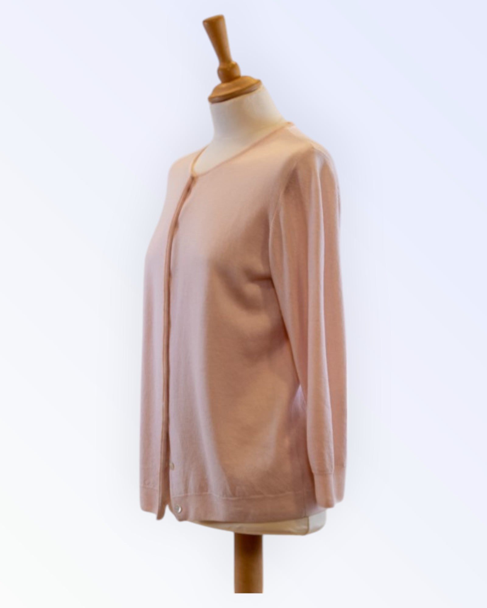 Glenfield light pink cardigan