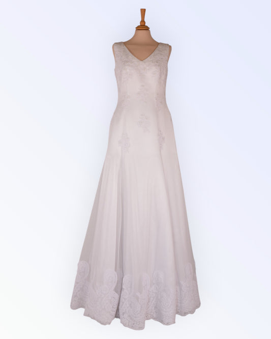 White tulle wedding dress