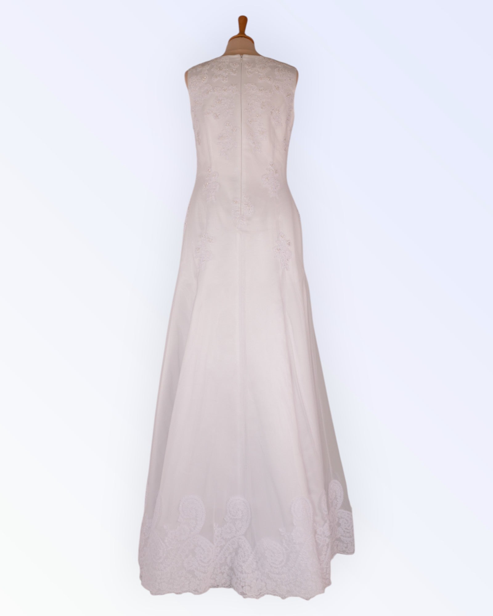 White tulle wedding dress