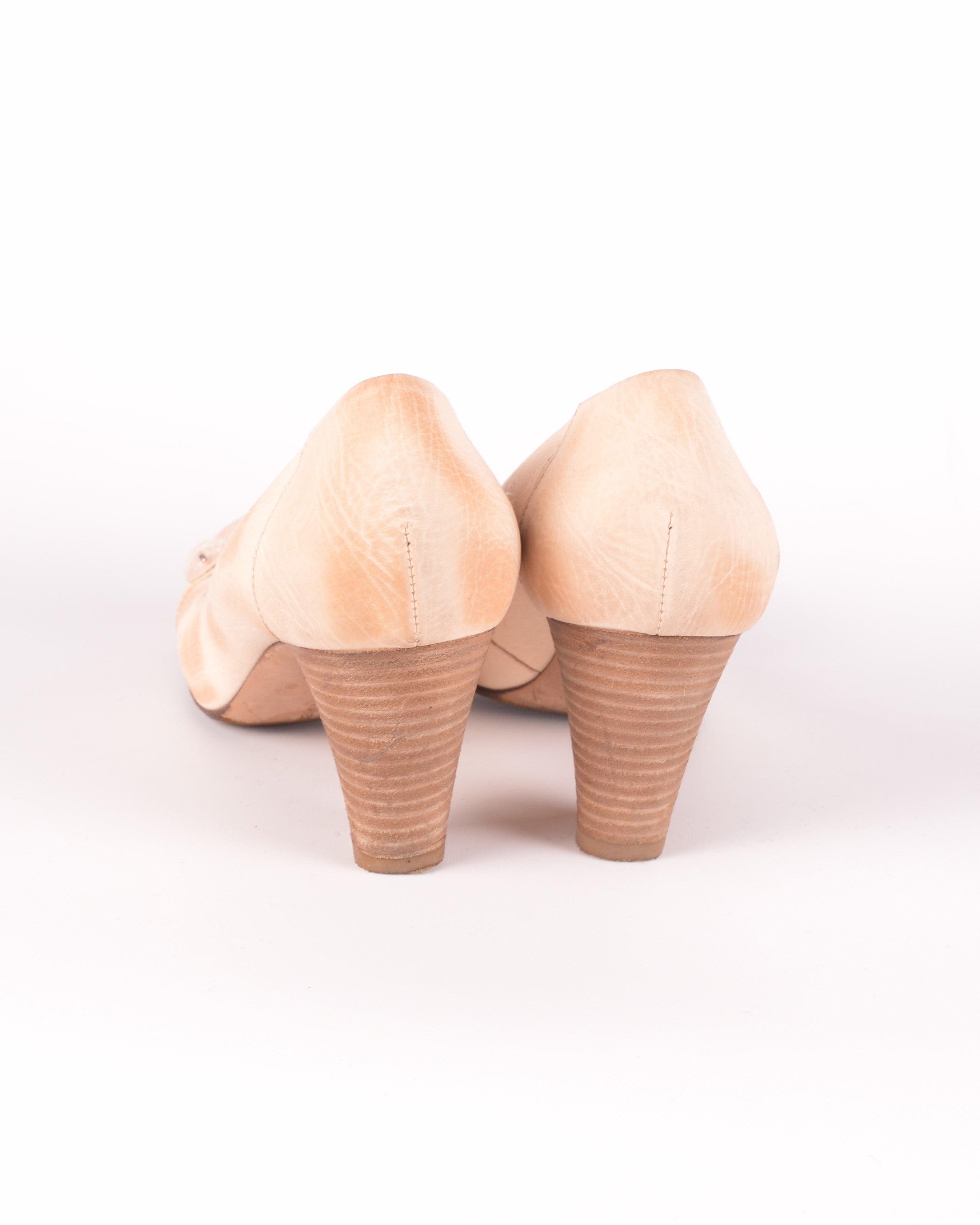 Janet & Janet puudriroosad kingad