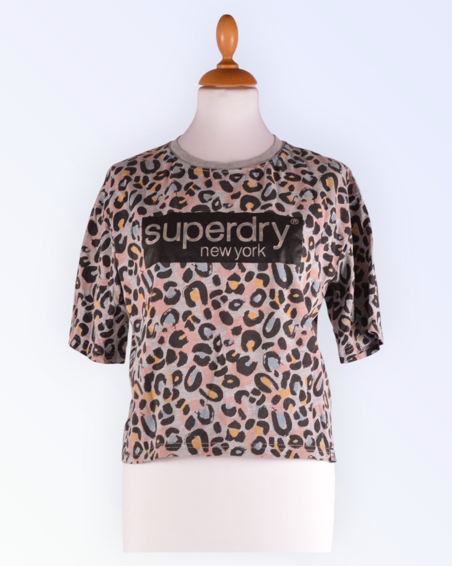 Superdry sportlik top