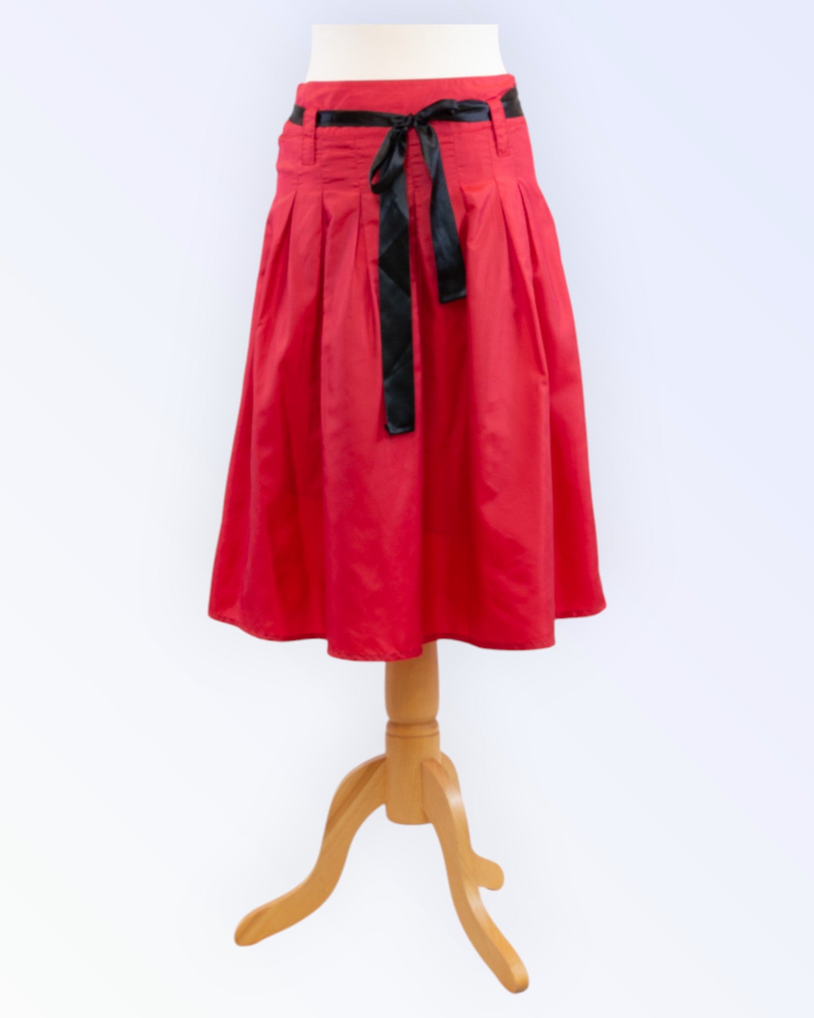Line Collection punainen taftihame