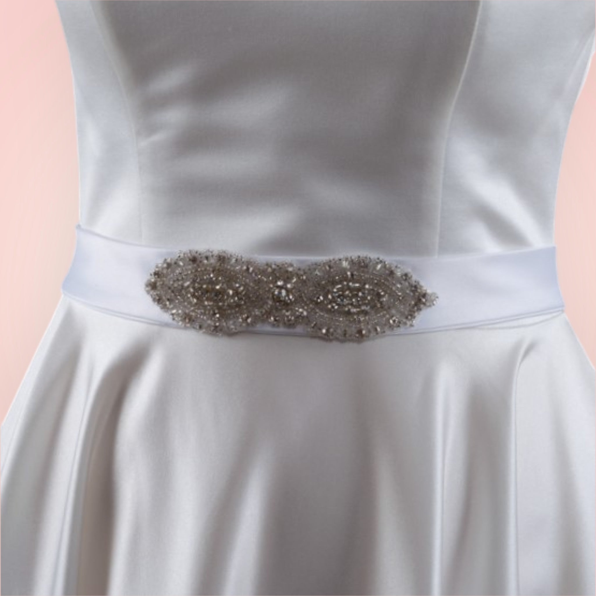 Tie belt for wedding dress
