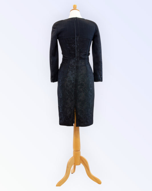 In Wear black pencil dress