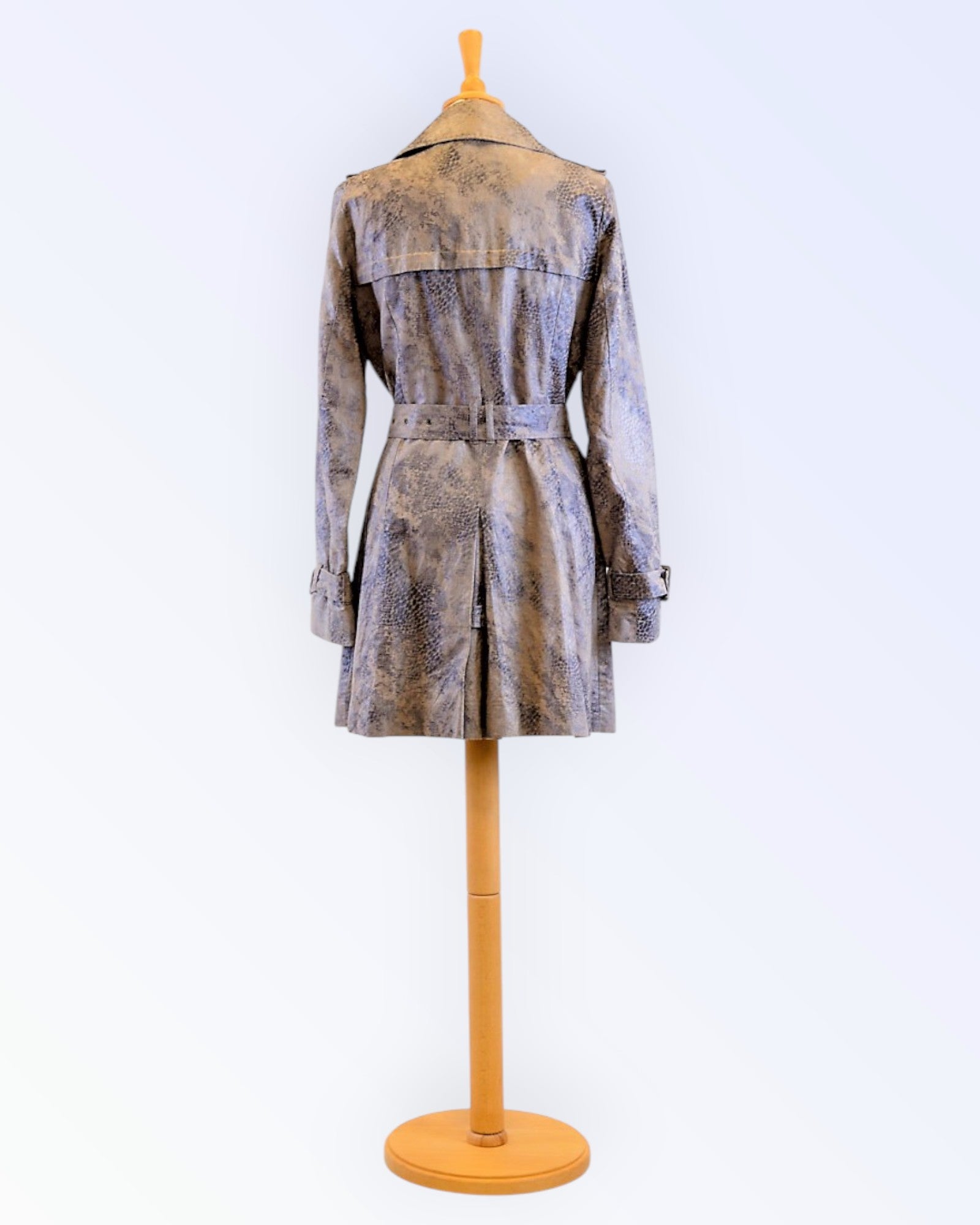 Damo summer coat