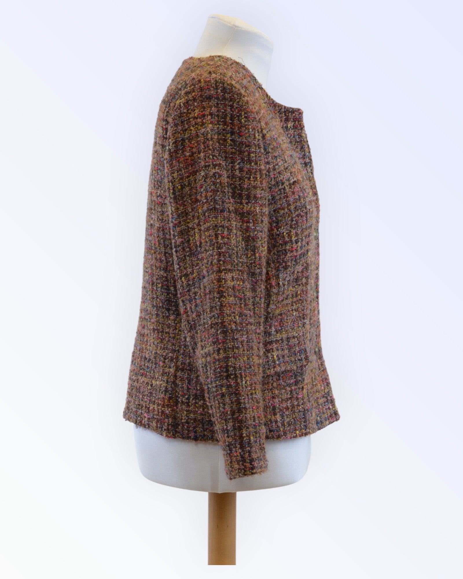 Modelia klassinen puvuntakki bukleekankaasta