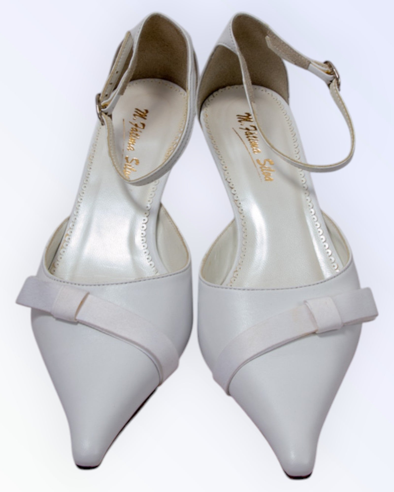 M. Fatima Silva white leather shoes