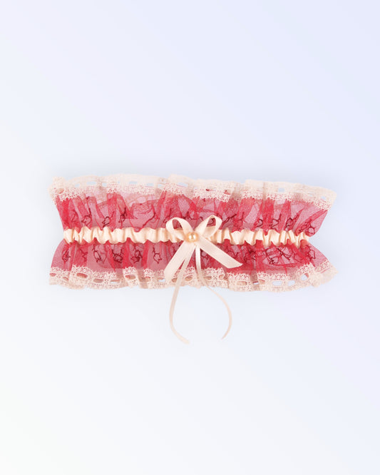 Two-tone wide garter made of thin lace