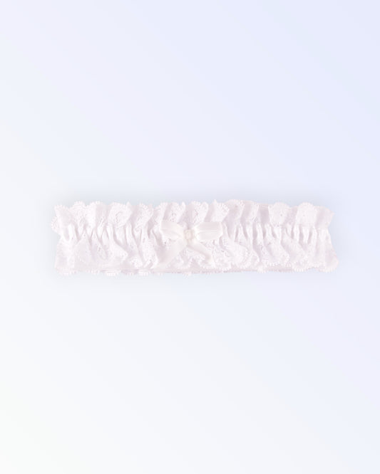 White lace garter