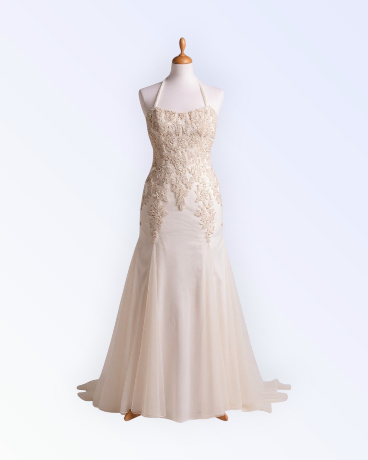 Off-white tulle wedding dress with train