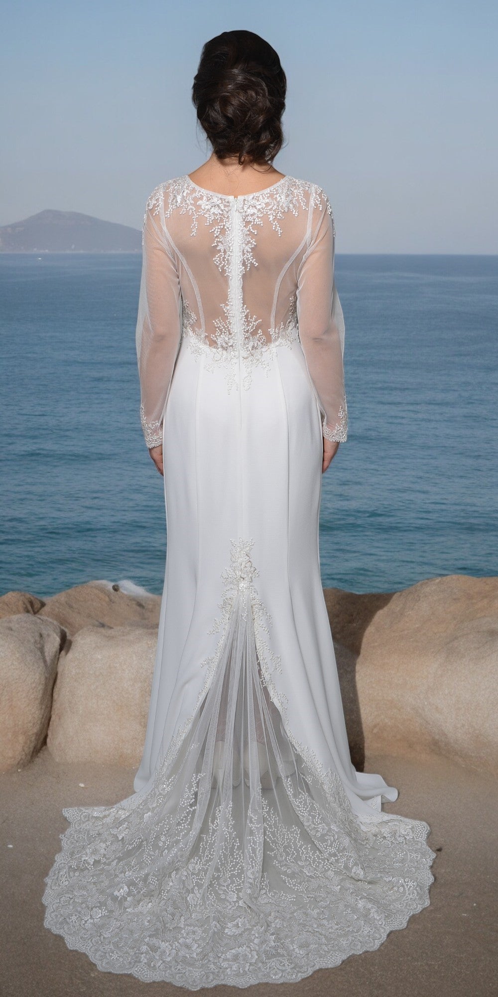 Off-white wedding dress