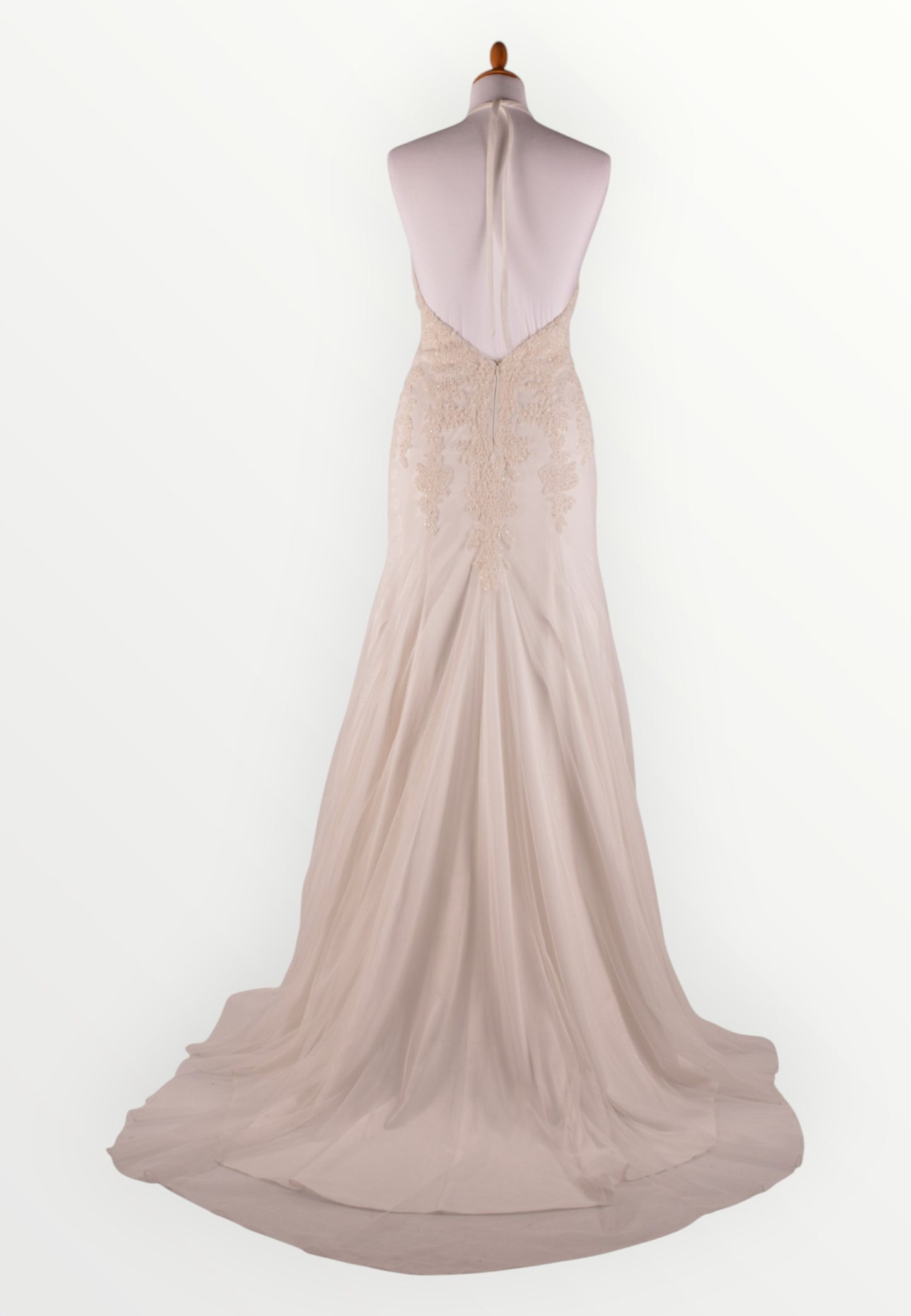 Off-white tulle wedding dress with train